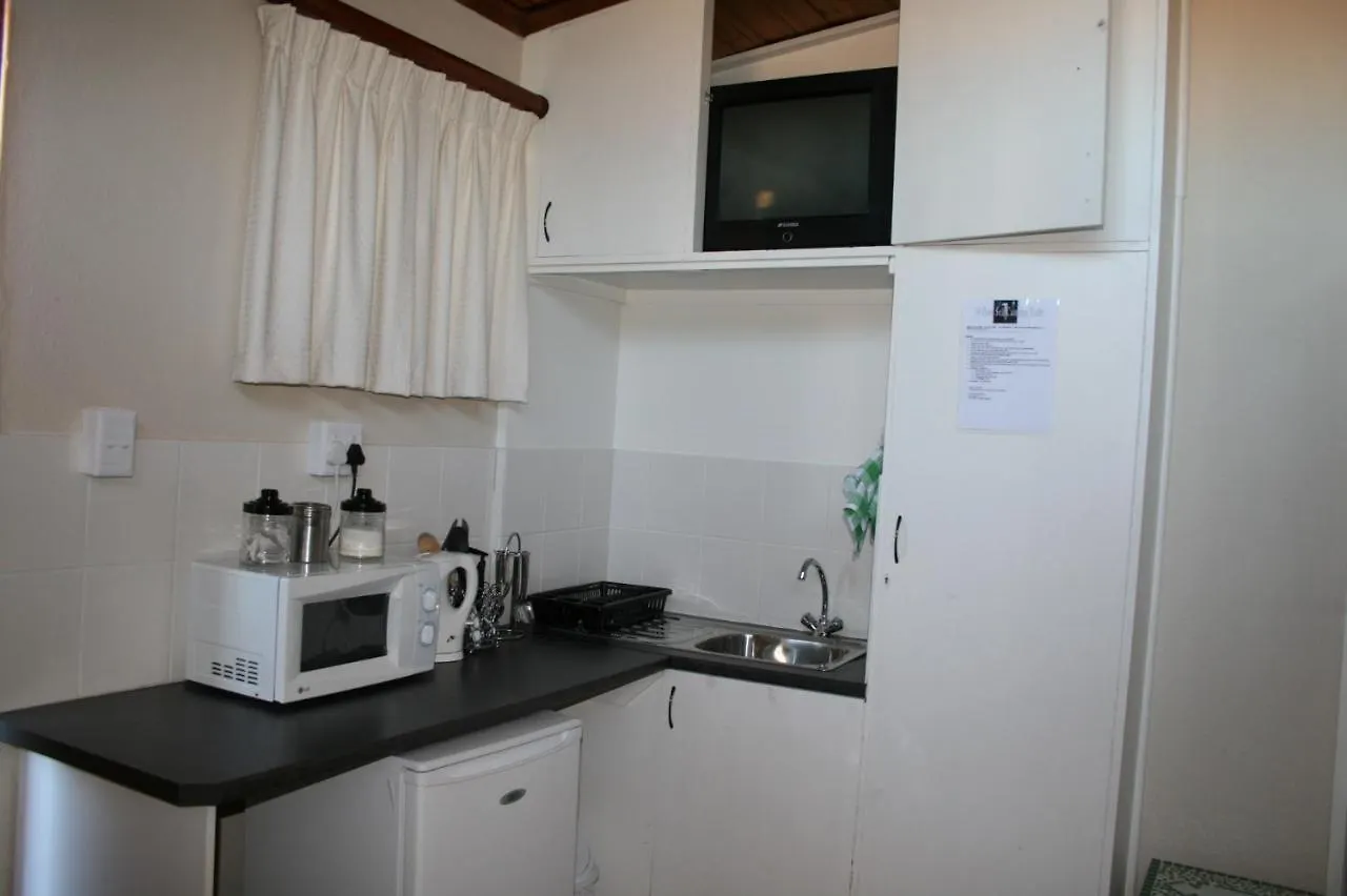Appartamento N-One Self Catering Goodwood