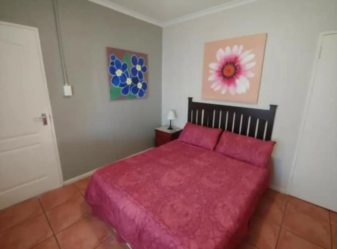 N-One Self Catering Daire Goodwood